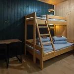 Bilyi Slon Gadzhyna