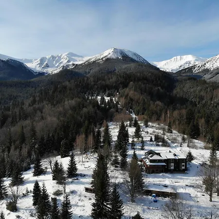 Bilyi Slon Gadzhyna Locanda